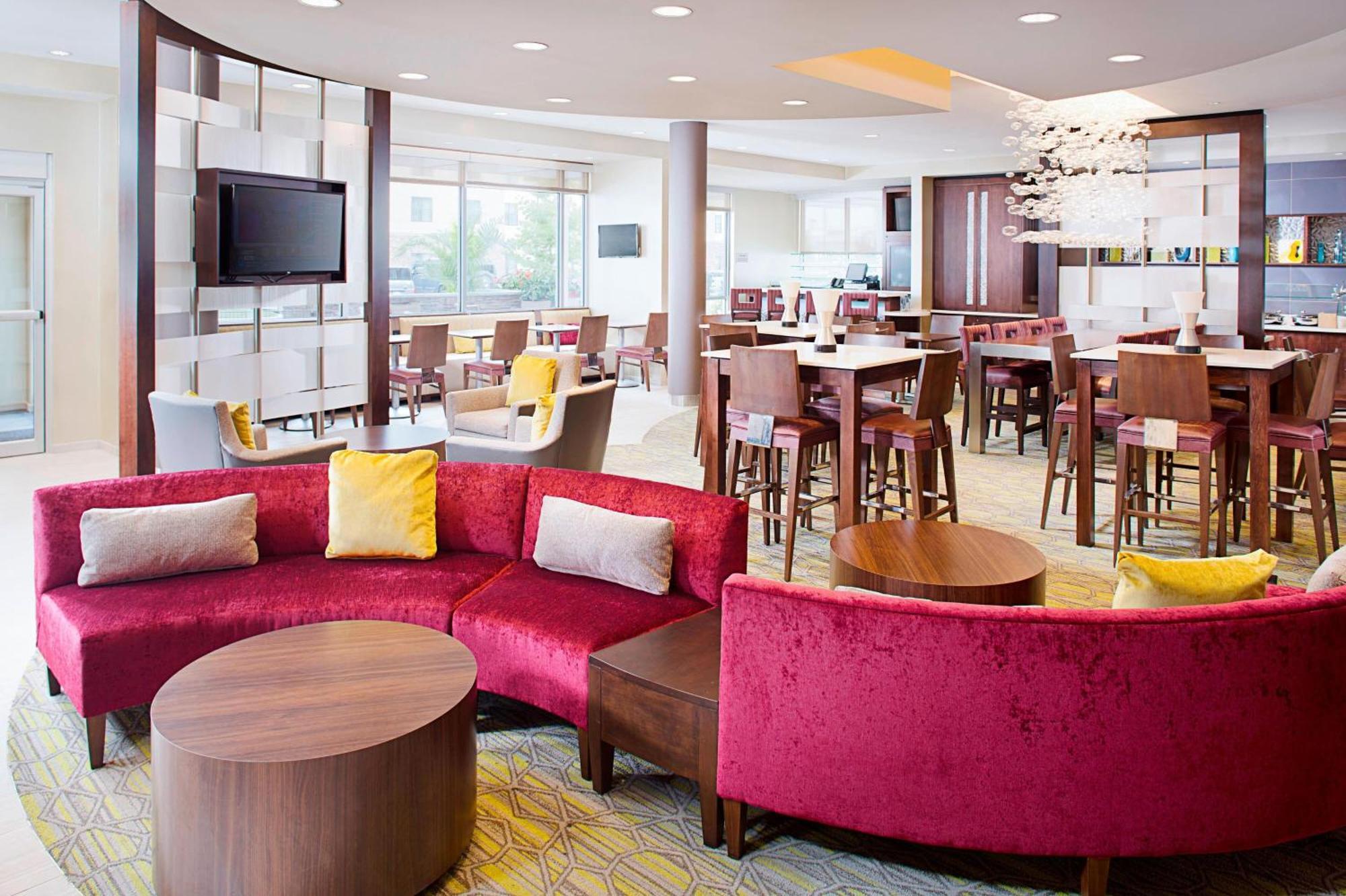 Springhill Suites By Marriott Carle Place Garden City Exterior photo